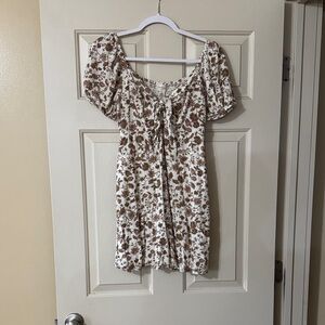 Jessica Simpson Brown and Cream Floral Blouse